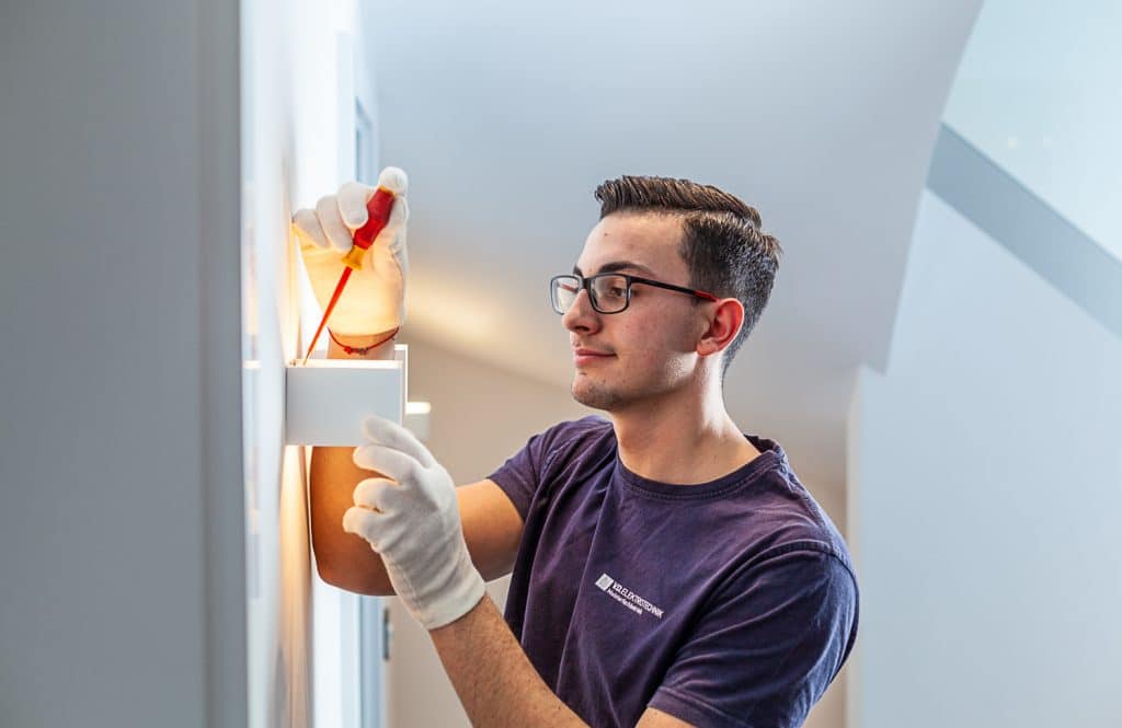 VD-Elektronik-Bearbeitet-0978